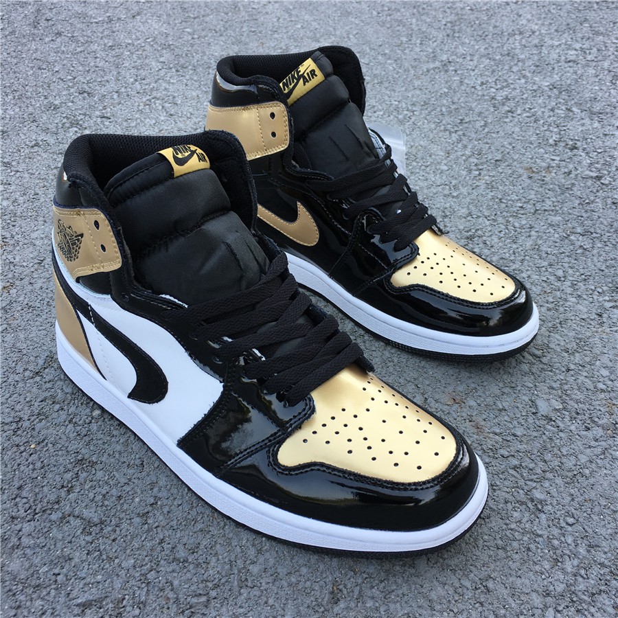 Giày Jordan 1 Gold Toe cực kool - SALE 50% và Miễn Phí Ship