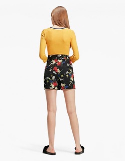 Quần short Stradivarius auth sz 34 (có clip hình thật)