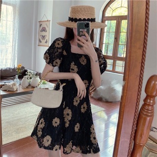 Váy ren dáng chữ A