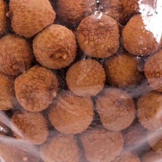Vải thiều sấy khô hàng Lục Nam bắc giang chính gốc hạt nhỏ dùi dày ngọt nhà tự sấy