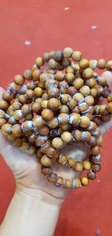 Vòng tay Gỗ Hoàng Đàn ( Nam)