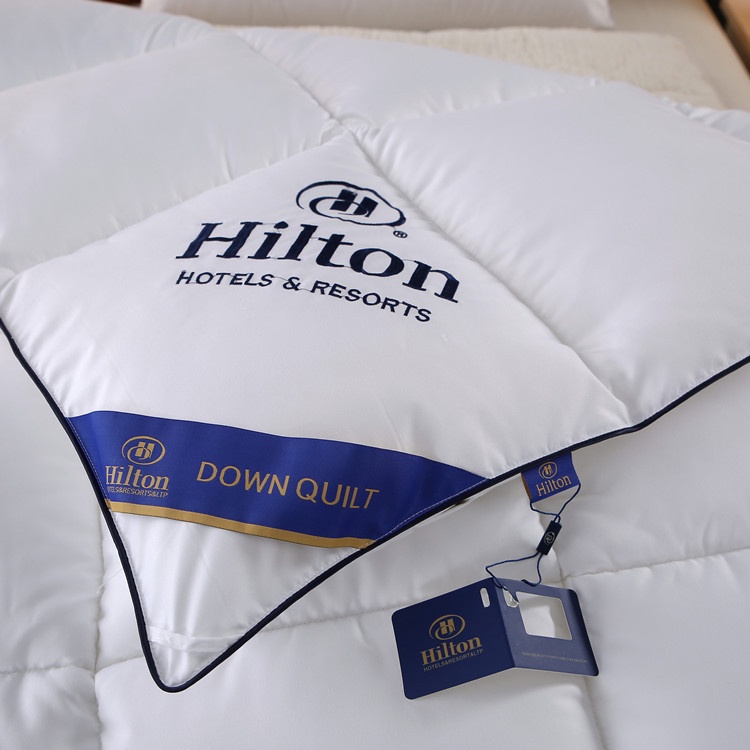 Chăn Hilton Cao Cấp Siêu Ấm, Chăn Lông Vũ Siêu Mềm Mịn
