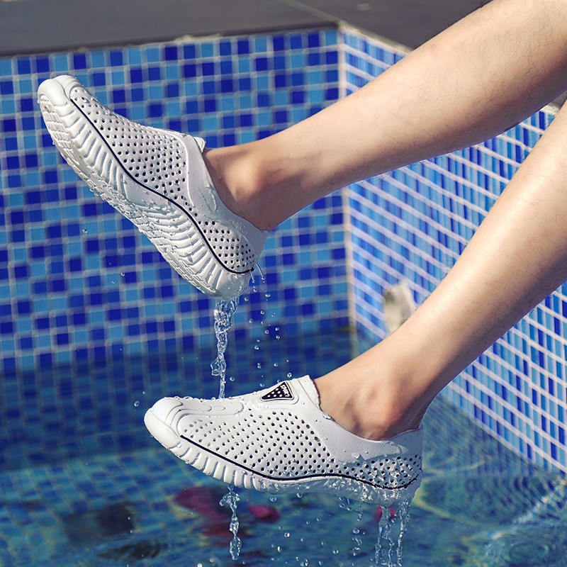 Giày lười đế mềm phối mắt lưới thoáng khí dùng đi biển cho nam giới