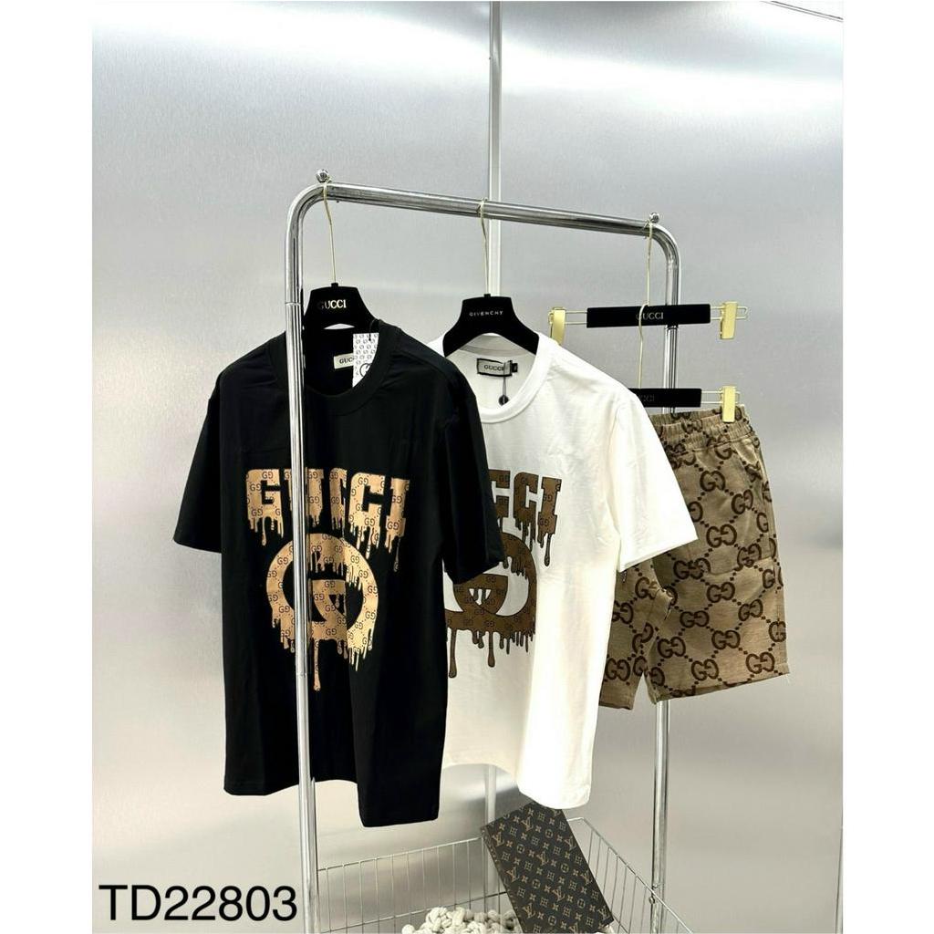 Bộ Hè Nam Nữ G.C Họa Tiết Logo Chữ Chảy Quần Nâu - Bộ Hè G.C Dành Cho Nam Nữ