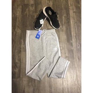 quần nỉ nữ adidas