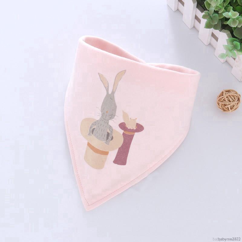 Khăn yếm ăn hình tam giác 2 lớp bằng cotton in hình hoạt hình cho bé