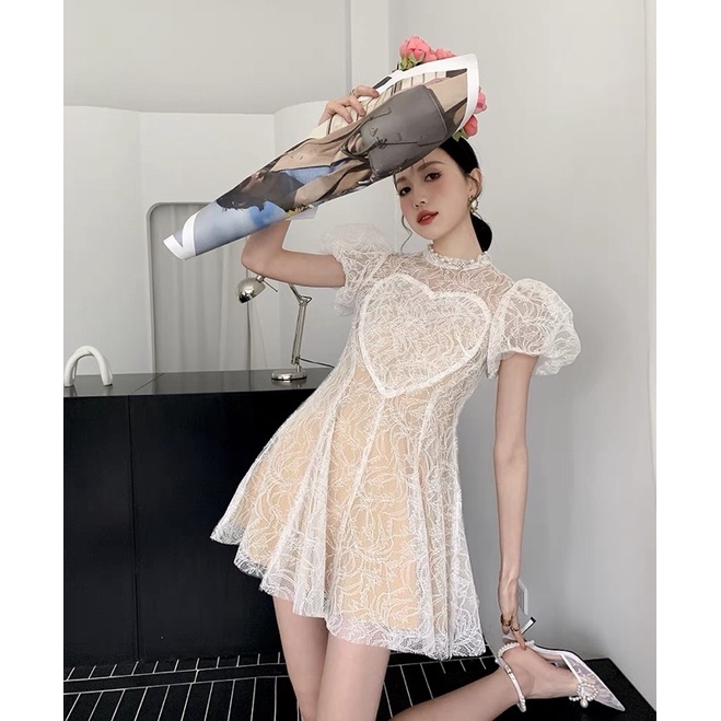 Váy ren tay bồng tiểu thư