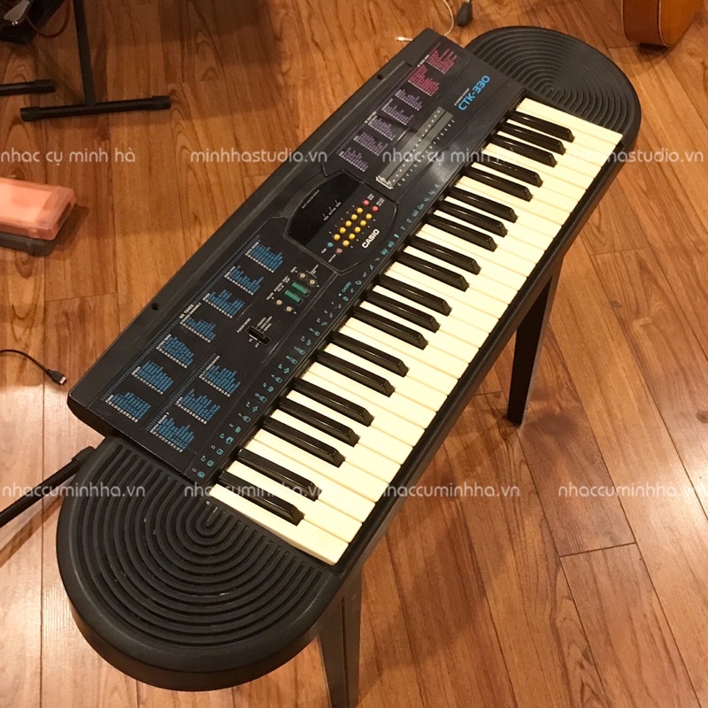 Organ Casio CTK-330. Đàn chính hãng đã qua sử dụng, chạy hoàn hảo