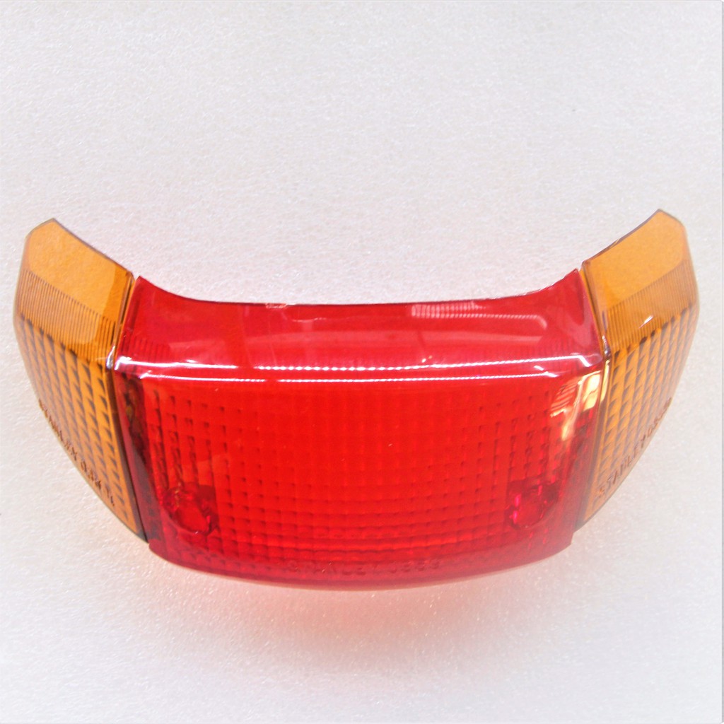 BỘ NẮP CHỤP LÁI VÀ XI NHAN SAU DREAM LÙN ZIN THÁI