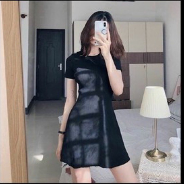 Đầm len gân tay con basic