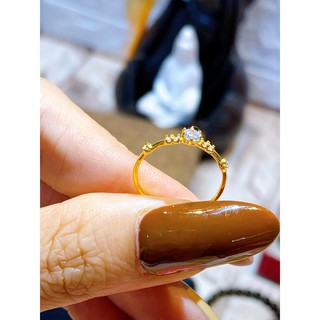 Nhẫn 10k gắn kim cương nhân tạo ly tấm