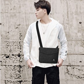 Túi Đeo Chéo Nam Nữ Chống Shock Chống Thấm Nước 093 | Bee Gee