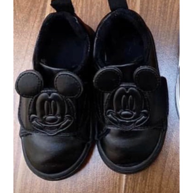 Giày hm sz 22