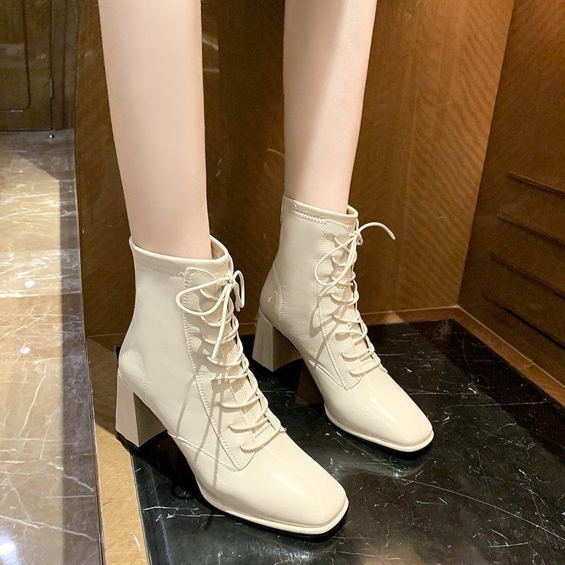 Giày Boot cổ cao da bóng đan dây phong cách Hàn quôc cực xinh