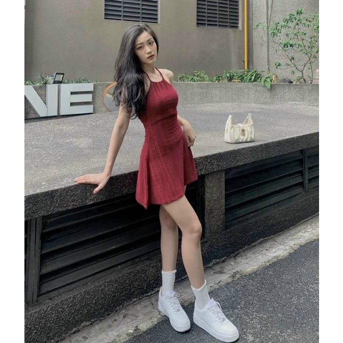 Đầm yếm nhũ xẻ tà  - Carotshop