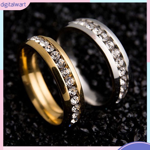 Nhẫn thép titan đính đá thời trang cho cặp đôi