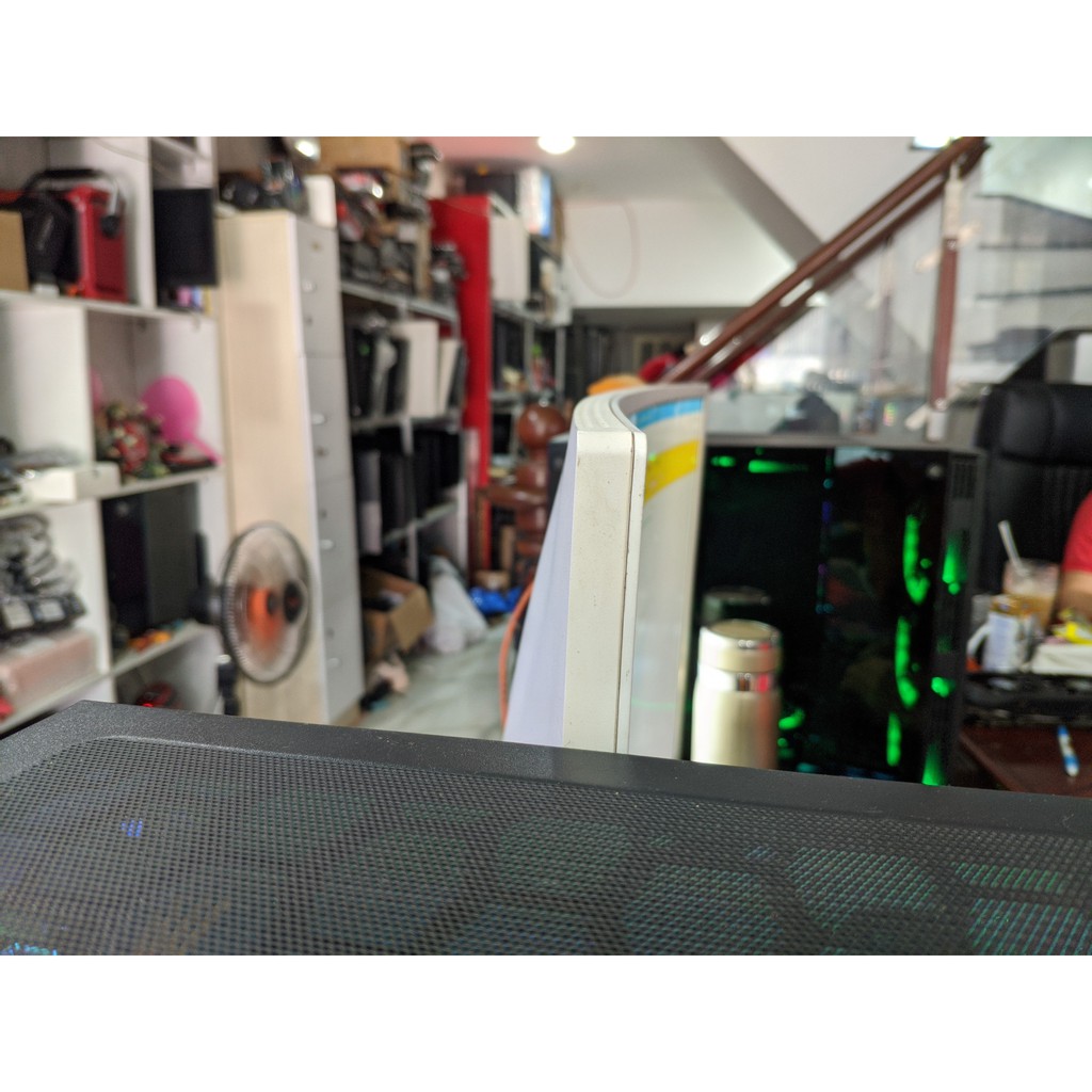 MÀN HÌNH HKC 32" CONG C320 PLUS (99%) | BigBuy360 - bigbuy360.vn