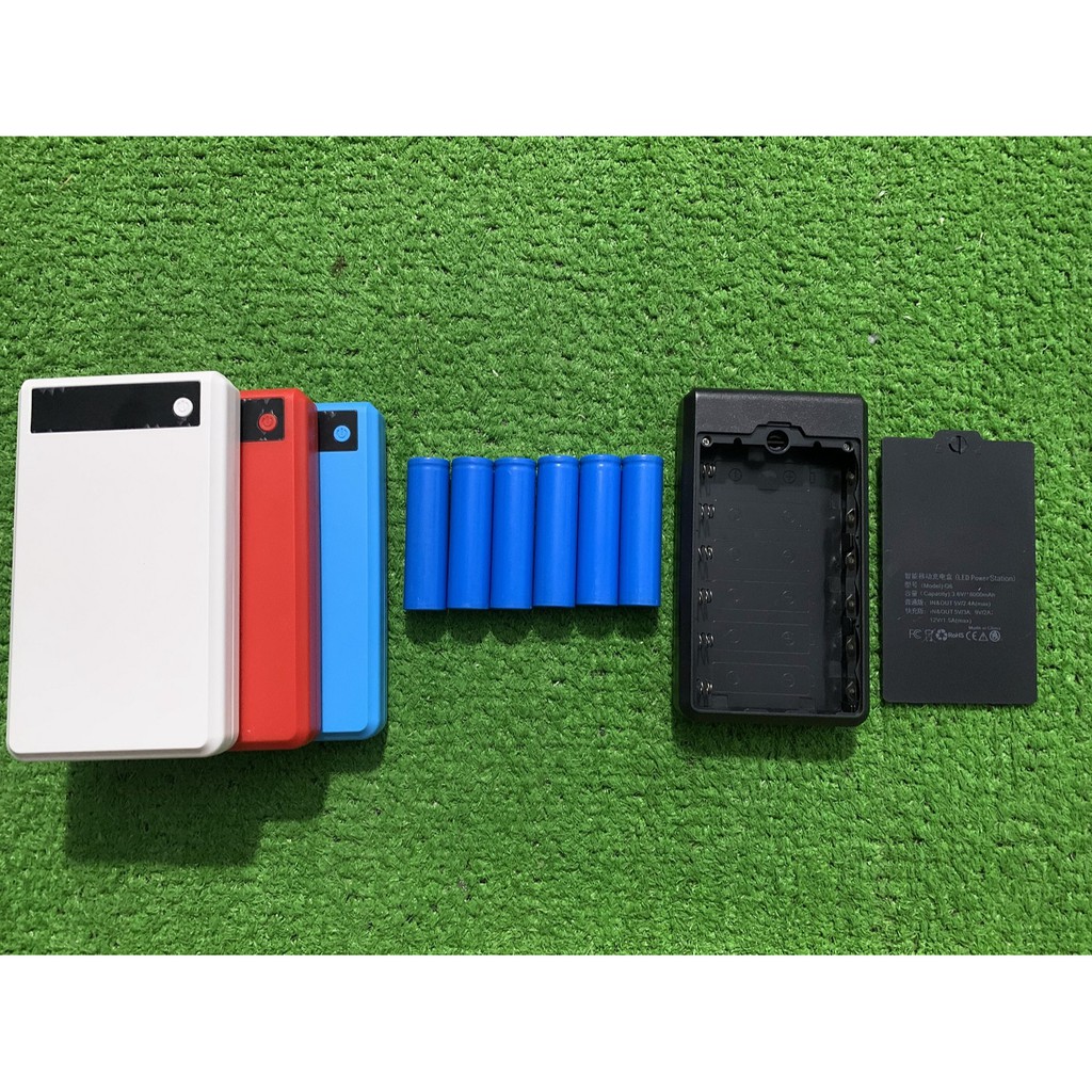 Box sạc dự phòng 6 cell LCD (dể dàng thay pin) + 6 cell 18650 2600 mAh mới 100% ,màu sắc tự chọn ( COMBO Giá Rẻ )