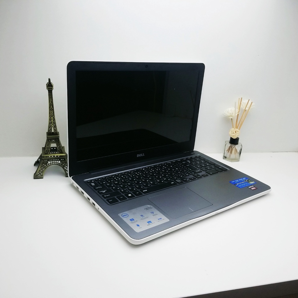 Laptop Dell inspiron 5567 Màu trắng đẹp