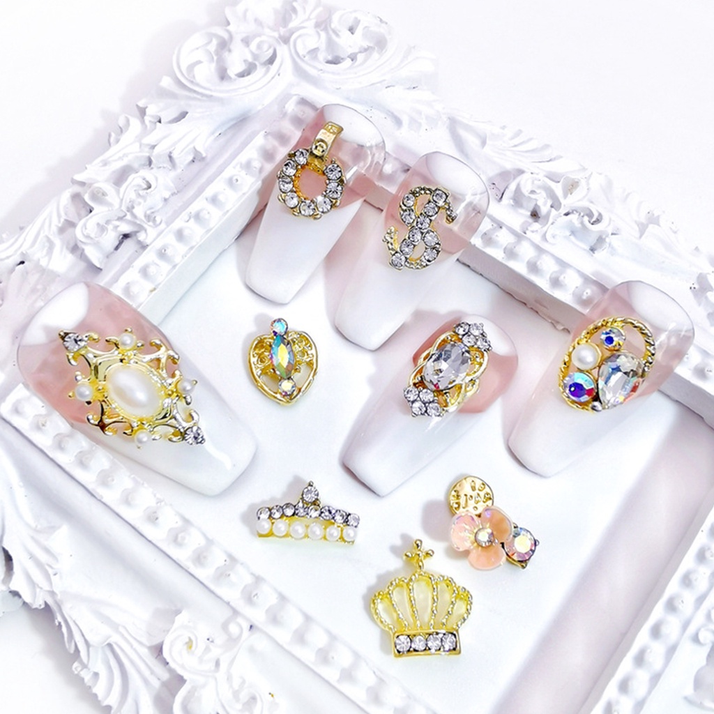 Túi 10 Phụ Kiện Trang Trí Móng Tay Hình Vương Miện 3D Bằng Hợp Kim Đẹp Mắt