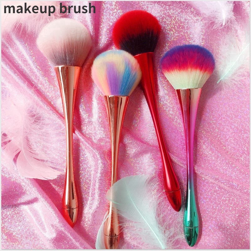 Cọ Trang Điểm Đánh Phấn Phủ / Má Hồng Tiện Dụng