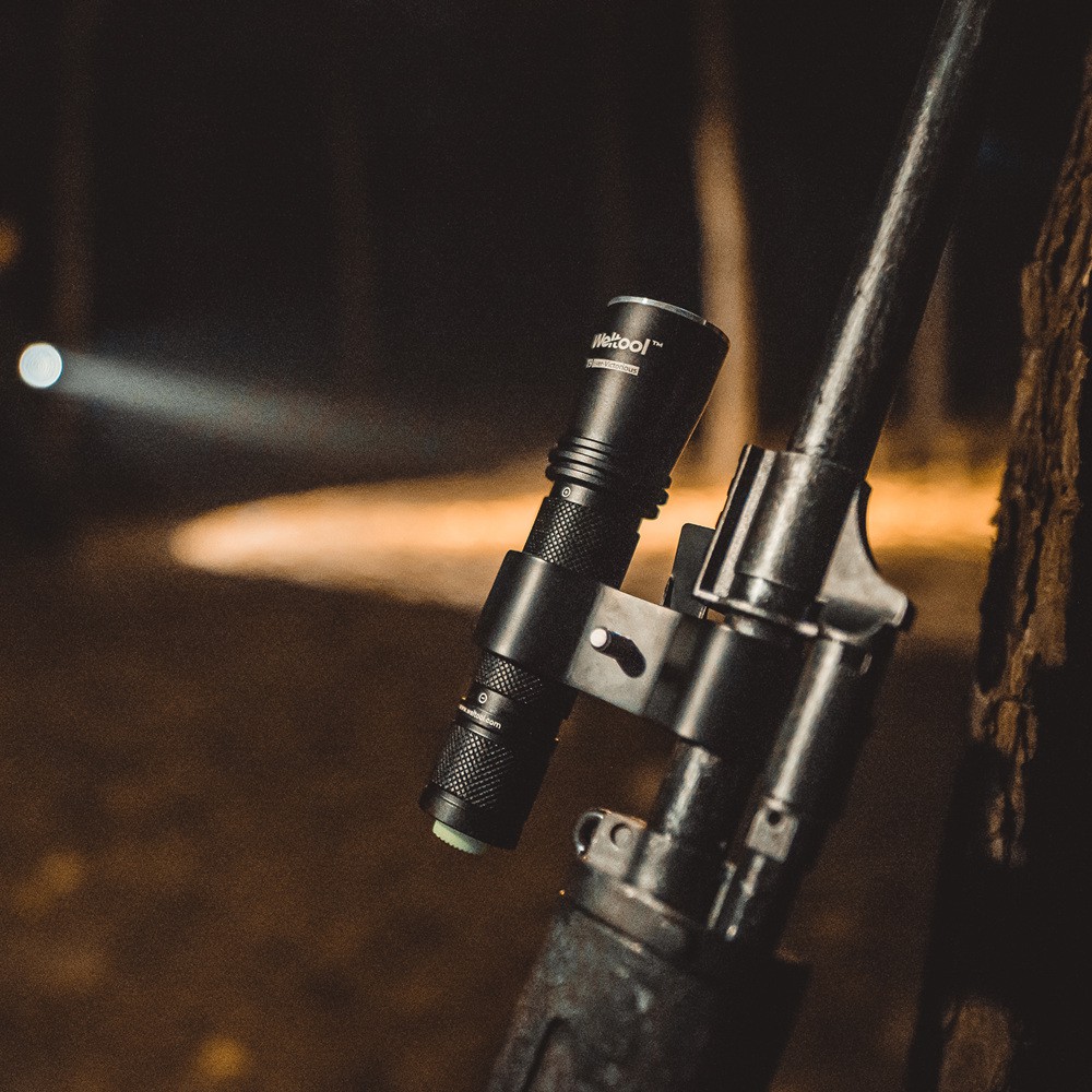 Đèn pin Weltool T9 "Ever-Victorious" Green LED Hunting Flashlight