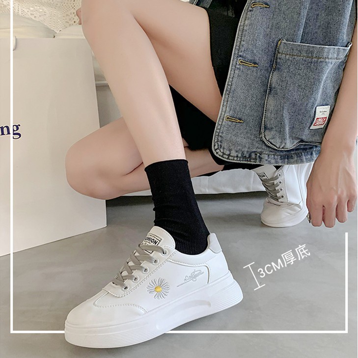 [INS HOT] [Hàng mới] Giày thể thao thêu hoa cúc nhí, 😍Phong cách Hàn Quốc sneakers siêu nhẹ 2017