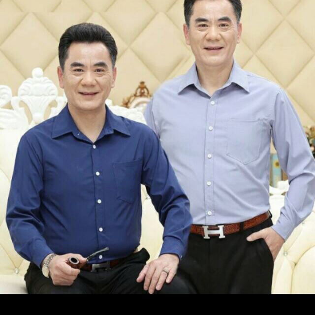 Sơ mi trung niên