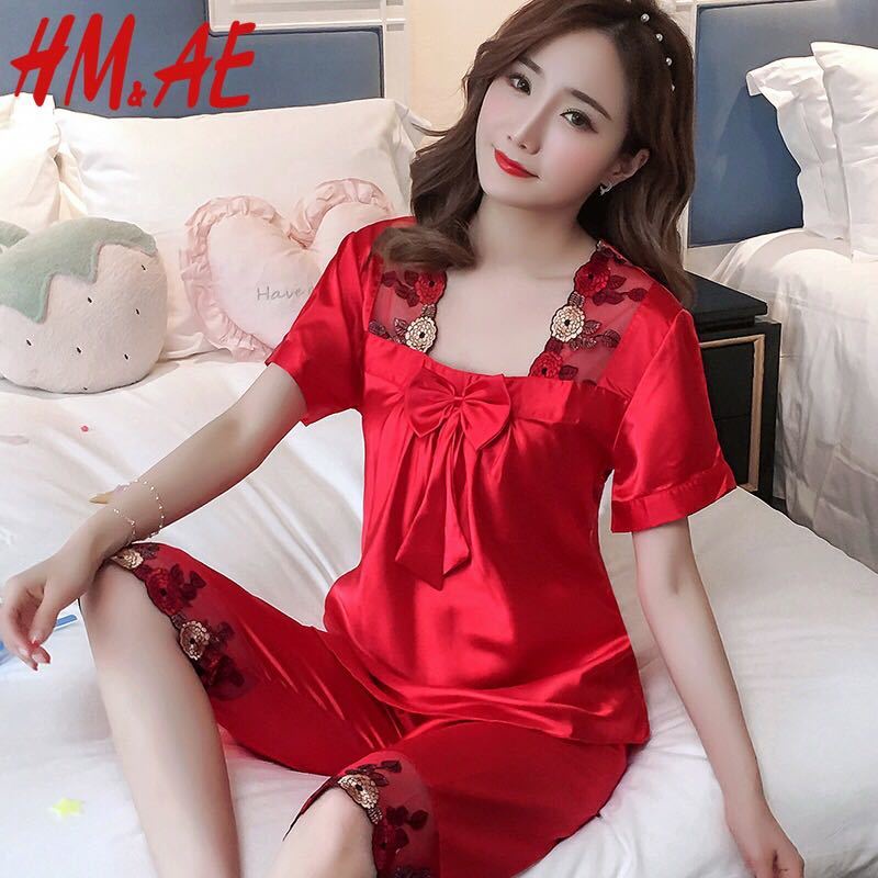 Bộ đồ ngủ tay dài chất liệu lụa thời trang xuân thu xinh xắn dành cho nữ