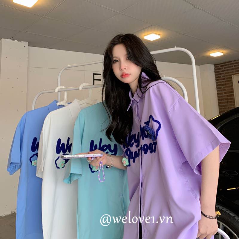 「 WELOVE1 」Áo sơ mi tay ngắn thêu họa tiết hoa phong cách Hàn Quốc cho nam và nữ