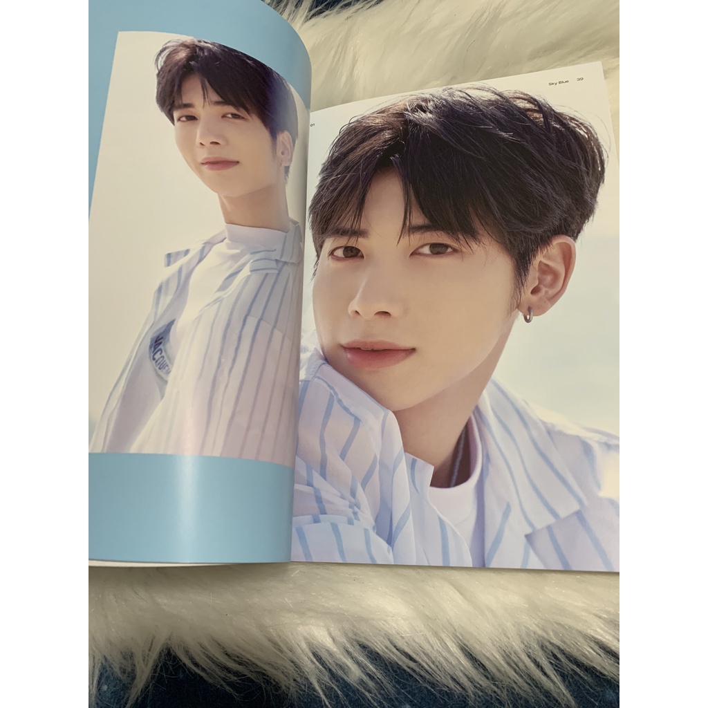 Cuốn photoboo.k mid summer TXT mùa hè 2022 official chính hãng