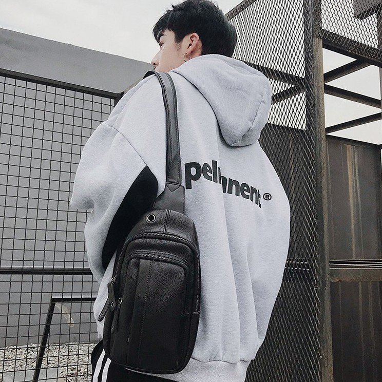 Túi đeo chéo nam da Streetwear chống thấm nước bền bỉ tích hợp lỗ tai nghe tiện dụng TC104-D