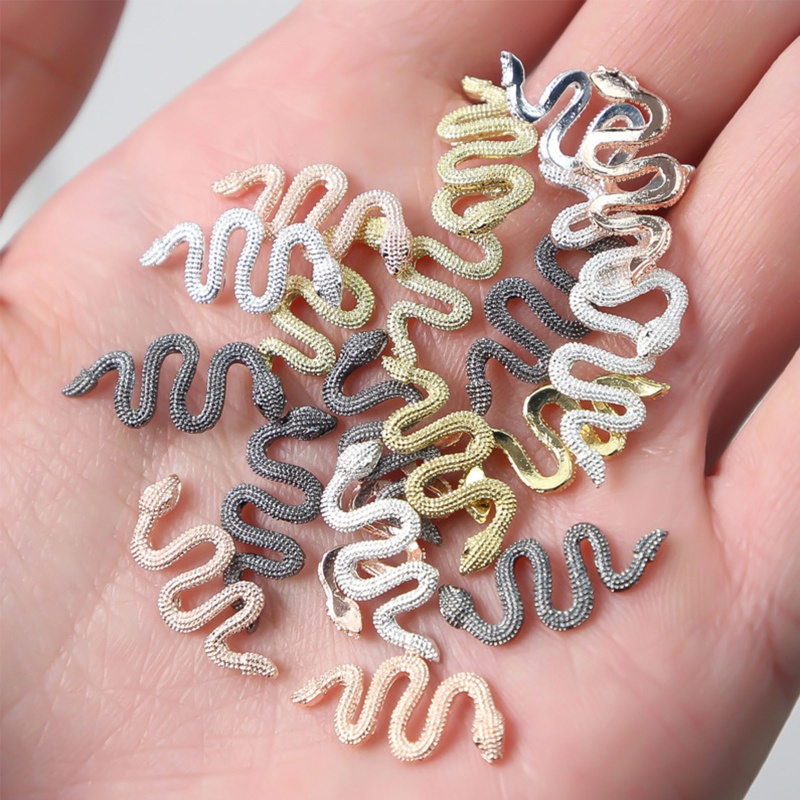 Set 20 Phụ Kiện Trang Trí Móng Tay Hình Rắn 3D Bằng Hợp Kim