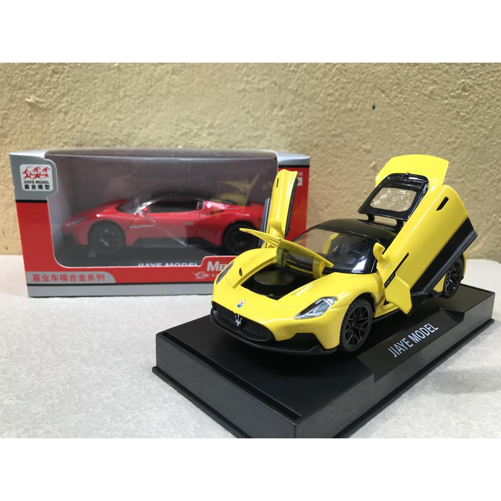 Mô hình xe ô tô Maserati MC20 2022 - 1:32
