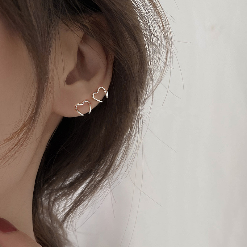 Bộ 2 Khuyên Kẹp Vành Tai Không Xỏ Hình Trái Tim Có Thể Điều Chỉnh Thời Trang Phong Cách Hàn Quốc Cho Nữ