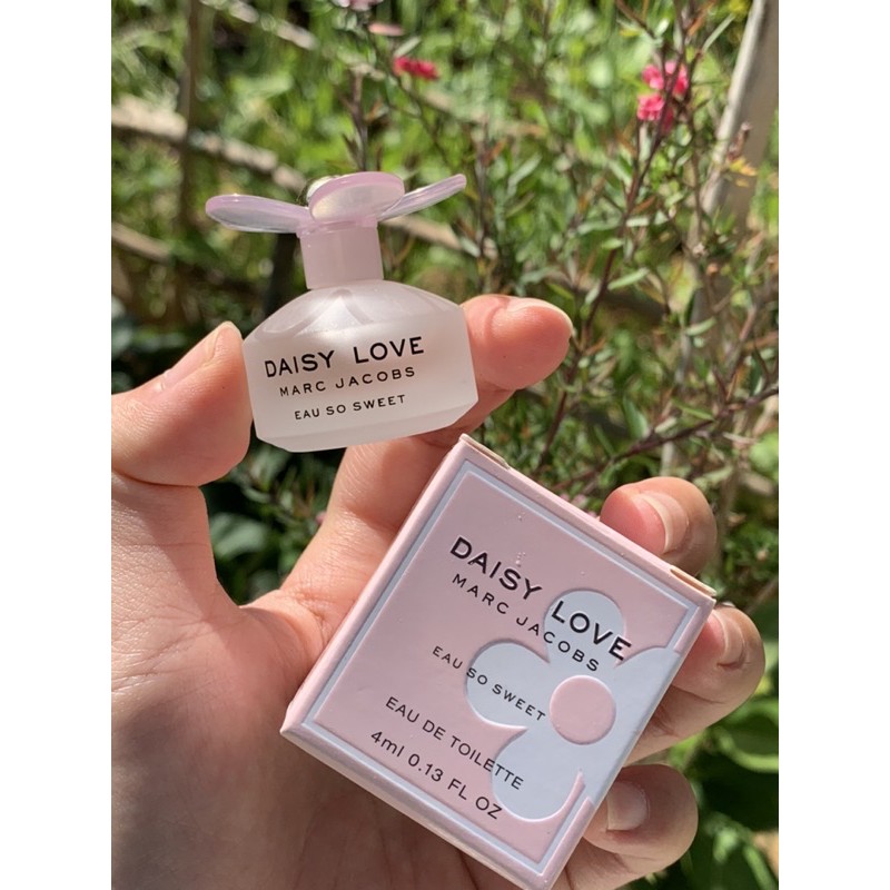 NƯỚC HOA DAISY MINI 4ml