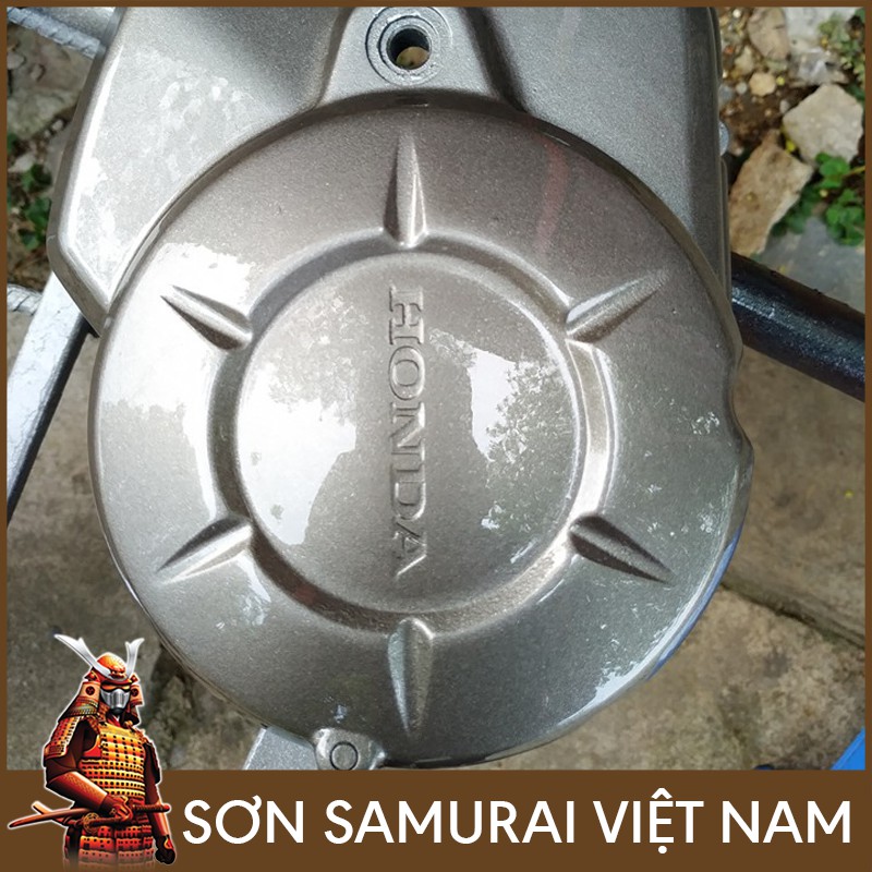 Sơn Lốc Máy Màu Xám Bạc Y137  Son Samurai