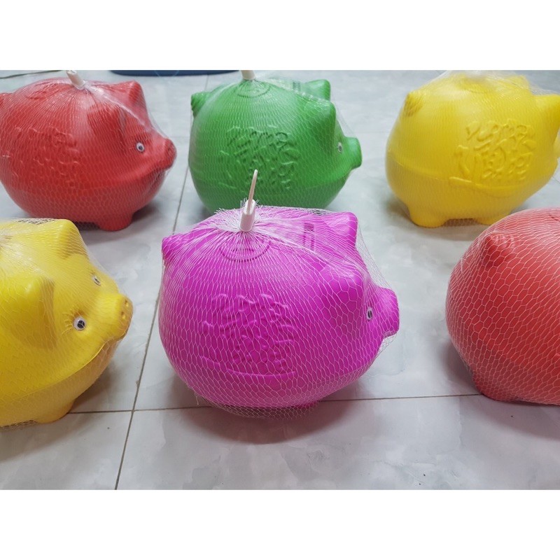 Lợn nhựa tiết kiệm các cỡ giao màu ngẫu nhiên