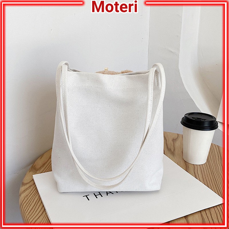 Túi tote vải canvas đi học đeo vai đẹp rẻ kèm gấu bông MOTERI
