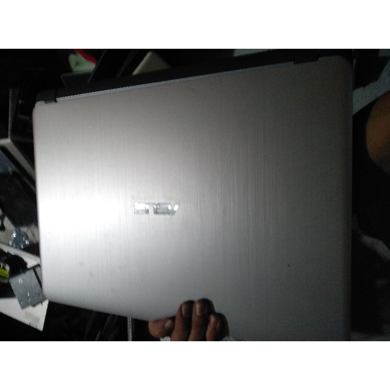 vỏ laptop asus x507m