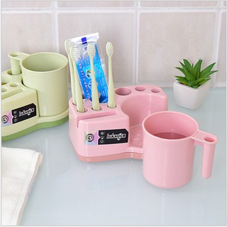 Bộ đựng bàn chải đánh răng đa năng- GD499