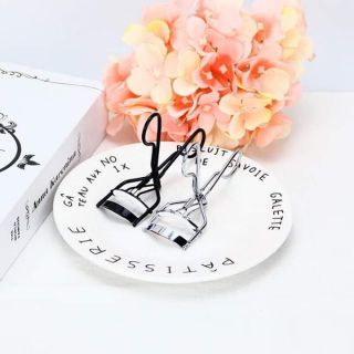 Dụng cụ kẹp bấm mi