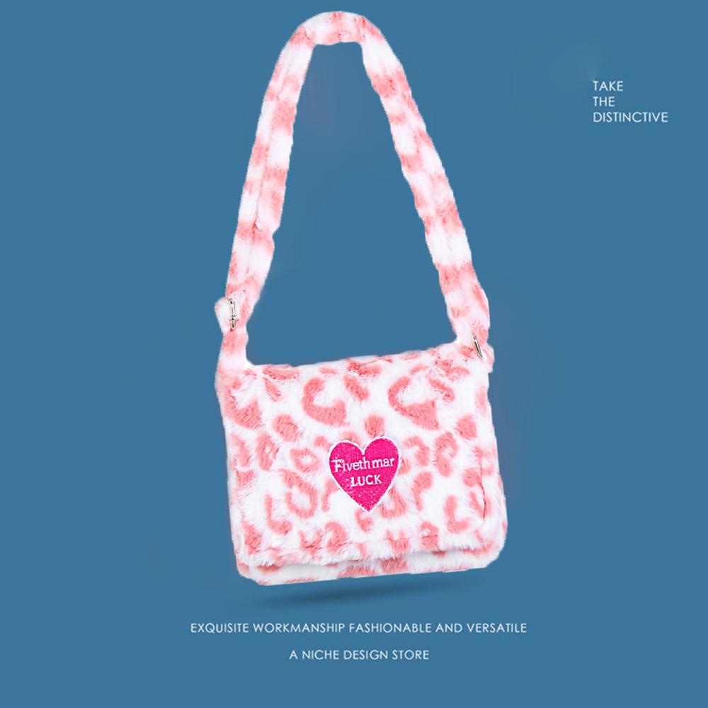 Túi Xách Mềm Mại Họa Tiết Trái Tim Thời Trang