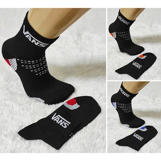 Tất Thể Thao Cổ Ngắn In Chữ Vans Cho Nam Và Nữ