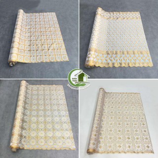 [ Khổ 1,4m ] Khăn trải bàn ren hoa nhựa không thấm nước- [đặt 1 lần được 50cm, cắt liền thành 1 tấm dài tùy số lần đặt]
