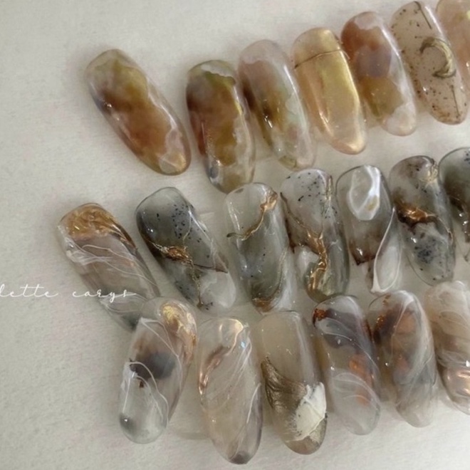 Loang trắng đen vinimay, Vendeeni sơn cồn loang