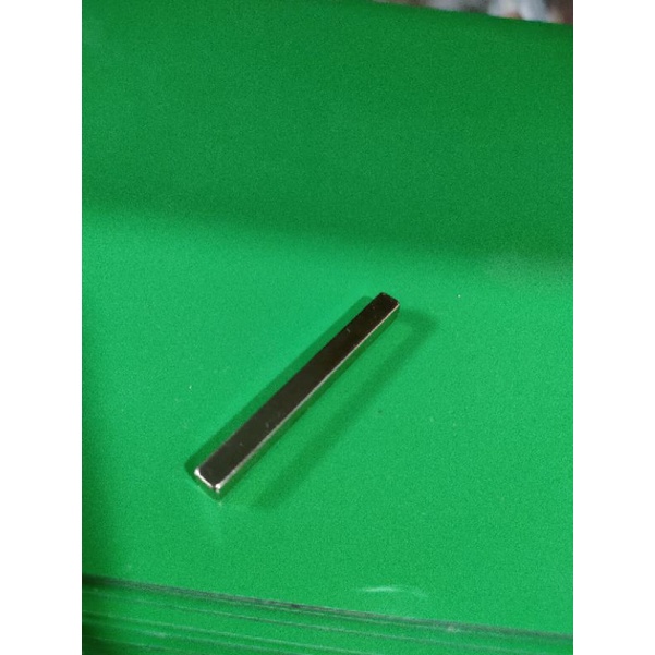 Nam châm viên dài 50*5*5mm, nam châm trắng đất hiếm đũa dài 5cm trắng lực hút mạnh