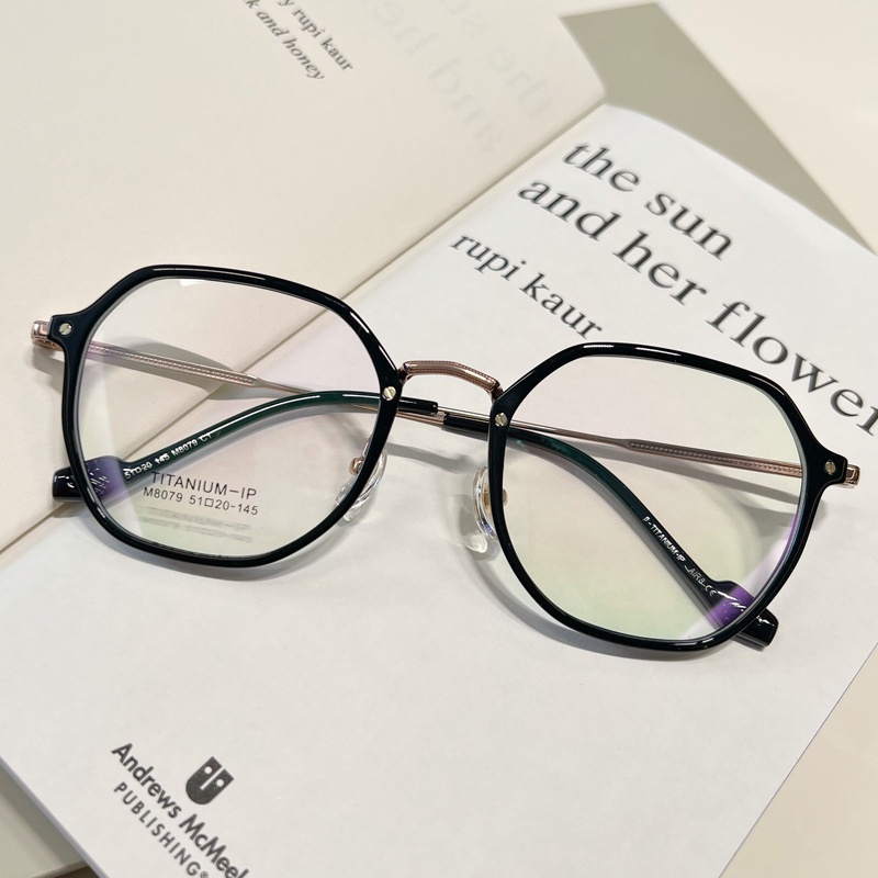 Kính TR90 Gọng Vuông Chống Bức Xạ Phong Cách Retro Thời Trang Cho Nữ