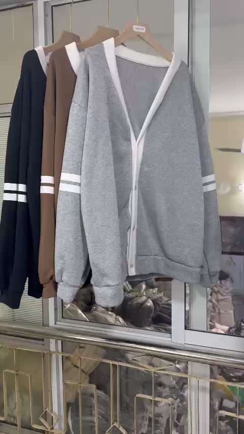 Áo Khoác Cardigan 2 Sọc Tay XÁM ĐEN NÂU Form Rộng Nữ | BigBuy360 - bigbuy360.vn