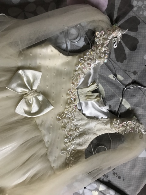 Thanh lý váy bé 10kg